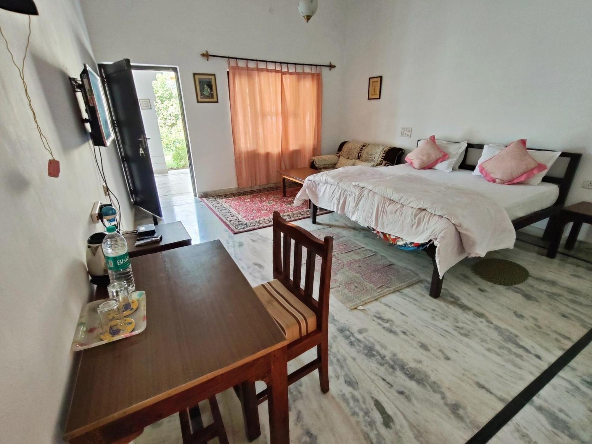 Royal Farm Bharatpur Apartment Cameră foto